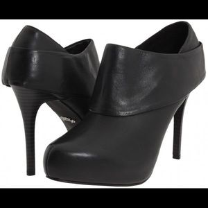 Fergie General Too Booties - Black Leather - Size 8M